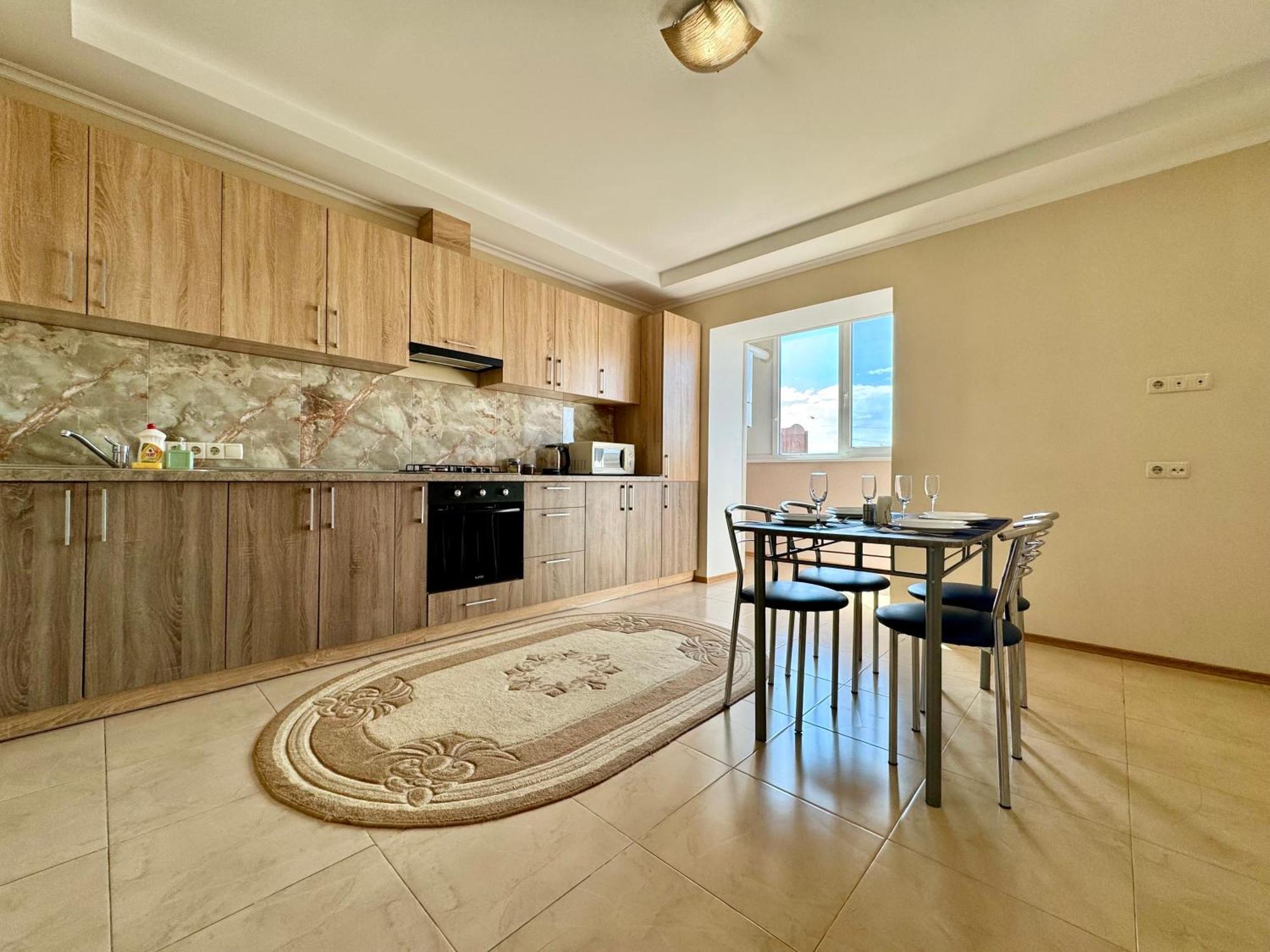 Apartpoltava Світлі Просторі Апартаменти 80М2 , 2-Окремі Кімнати, Новобудова Центр Чек Банківський Exteriér fotografie