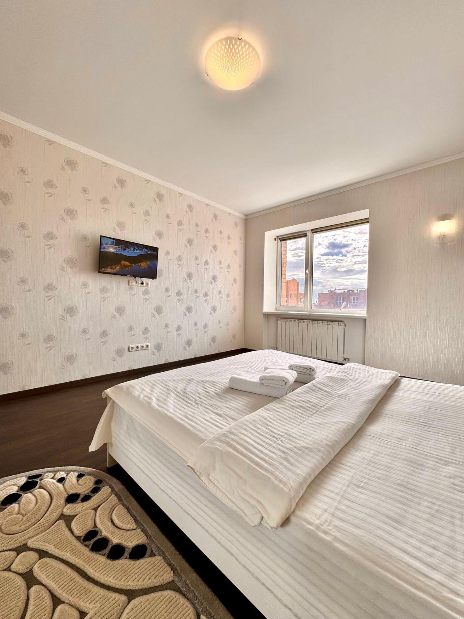 Apartpoltava Світлі Просторі Апартаменти 80М2 , 2-Окремі Кімнати, Новобудова Центр Чек Банківський Exteriér fotografie